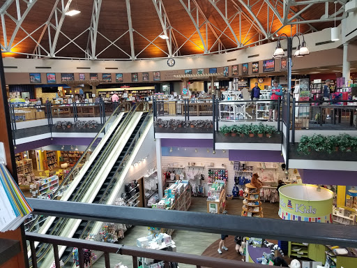 Shopping Mall «The Mall At Lexington Green», reviews and photos, 161 Lexington Green Cir, Lexington, KY 40503, USA