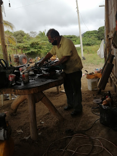 Opiniones de Mecanica Automotriz Felon en Jama - Taller de reparación de automóviles