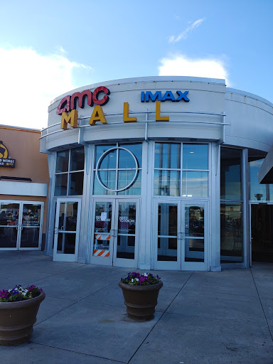 Movie Theater «AMC Loews Liberty Tree Mall 20», reviews and photos, 100 Independence Way, Danvers, MA 01923, USA