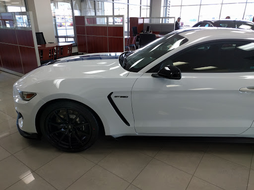 Ford Dealer «Signature Ford Lincoln», reviews and photos, 1960 E Main St, Owosso, MI 48867, USA