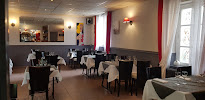 Atmosphère du Restaurant français La Montagne à Cormeilles-en-Parisis - n°4