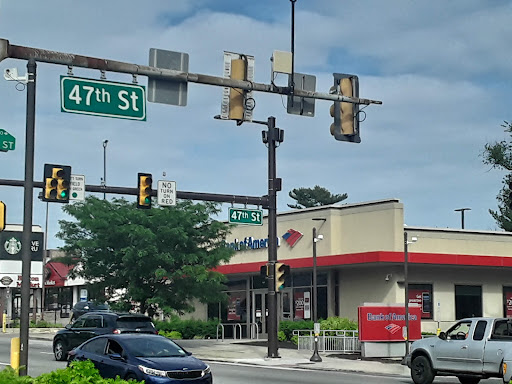 Shopping Mall «Bala Cynwyd Shopping Center», reviews and photos, 59 E City Ave, Bala Cynwyd, PA 19004, USA