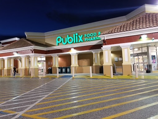 Publix Super Market at Taft Hollywood Shopping Center, 6901 Taft St, Hollywood, FL 33024, USA, 
