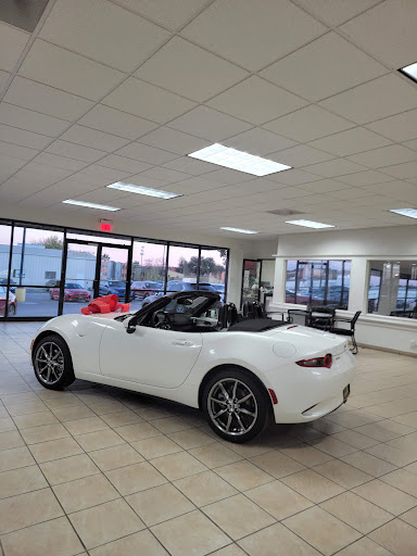 Kia Dealer «World Car Kia», reviews and photos, 4220 Fredericksburg Rd Building 1, San Antonio, TX 78201, USA
