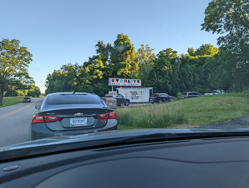 Drive-in Movie Theater «Starlite Drive-In Theatre», reviews and photos, 7640 S Old State Rd 37, Bloomington, IN 47403, USA