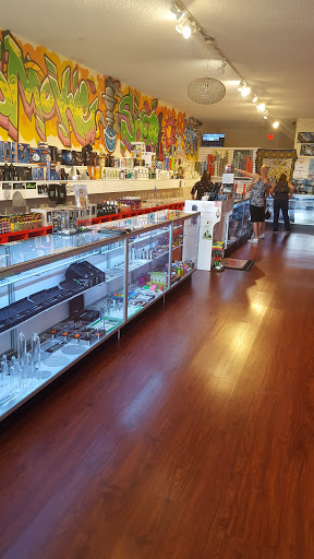 Tobacco Shop «Lotus Smoke Shop», reviews and photos, 4396 Tamiami Trail N, Naples, FL 34103, USA