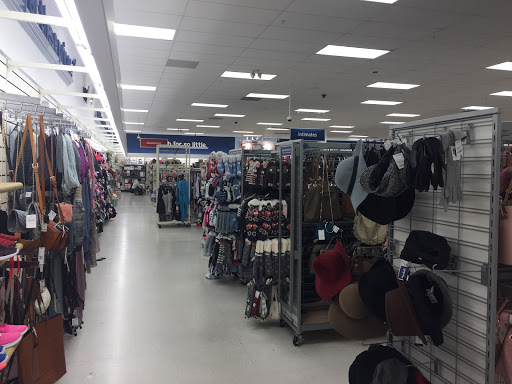 Department Store «Marshalls», reviews and photos, 2240 Bridgepointe Pkwy, San Mateo, CA 94404, USA