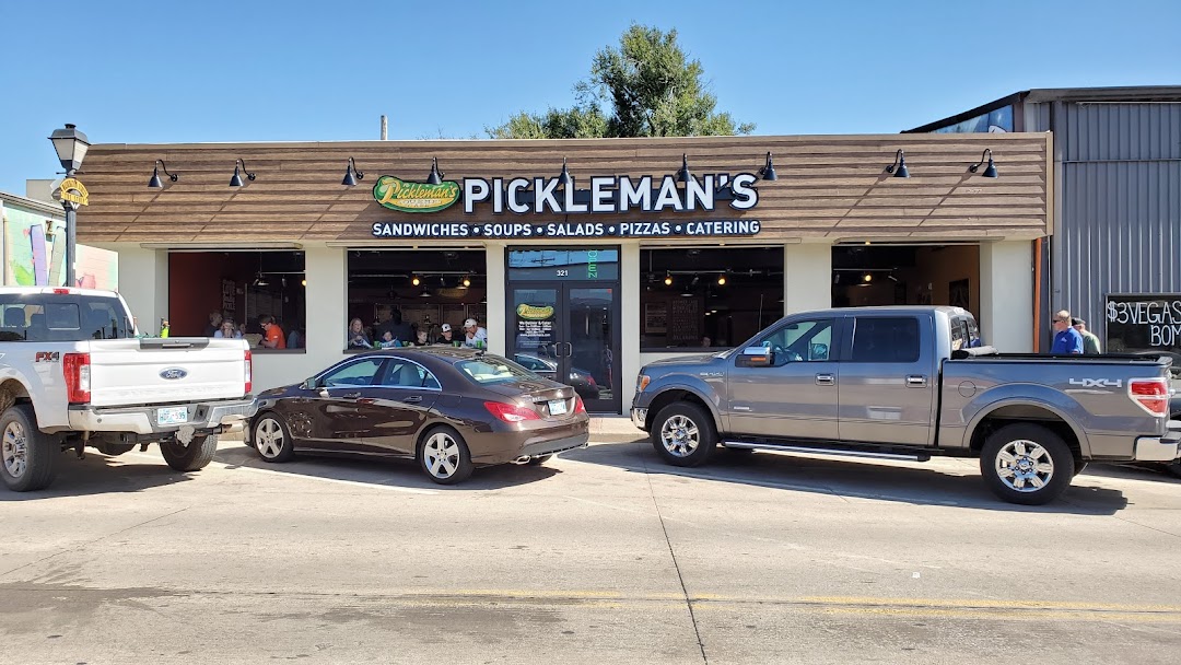 Picklemans Gourmet Cafe