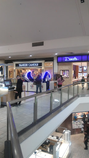 Shopping Mall «Vintage Faire Mall», reviews and photos, 3401 Dale Rd #483, Modesto, CA 95356, USA