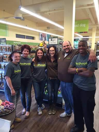 Pet Supply Store «PetPeople», reviews and photos, 3330 Washtenaw Ave, Ann Arbor, MI 48104, USA