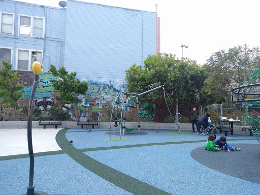 Book Store «Borderlands Books», reviews and photos, 866 Valencia St, San Francisco, CA 94110, USA