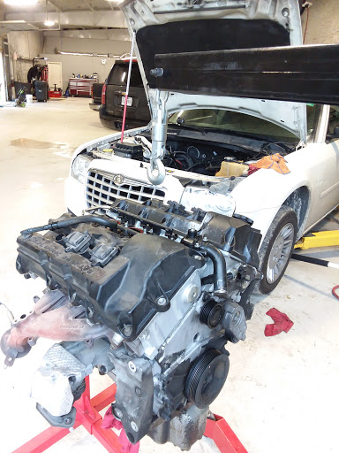 Auto Repair Shop «Full Service Automotive», reviews and photos, 25617 Old Fredericksburg Rd, Boerne, TX 78015, USA