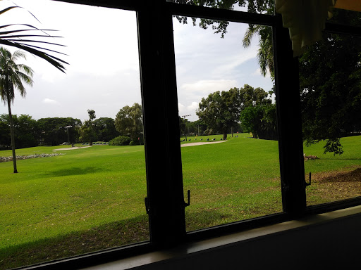 Country Club «Orangebrook Golf & Country Club», reviews and photos, 400 Entrada Dr, Hollywood, FL 33021, USA