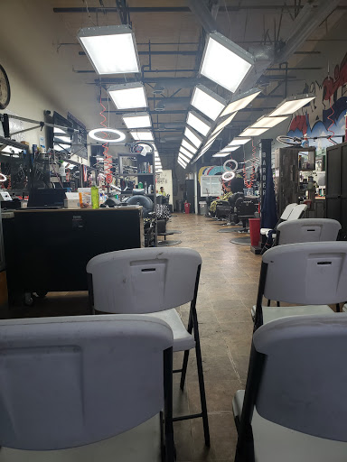 Barber Shop «Dominican Barbershop», reviews and photos, 4930 Lafayette Rd, Indianapolis, IN 46254, USA