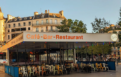 Fluctuât Nec Mergitur à Paris