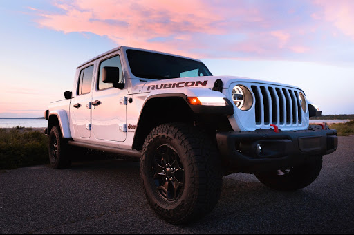 Car Dealer «Chrysler Dodge Jeep Ram Southampton», reviews and photos, 691 County Rd 39A, Southampton, NY 11968, USA