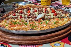 Bonamassa Pizza Artesanal image
