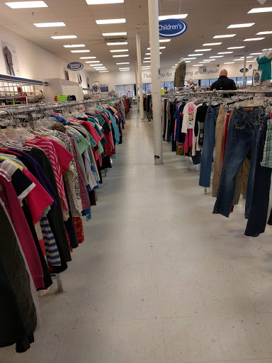 Thrift Store «Goodwill Store Manchester», reviews and photos, 2161 Hillsboro Blvd #5, Manchester, TN 37355, USA