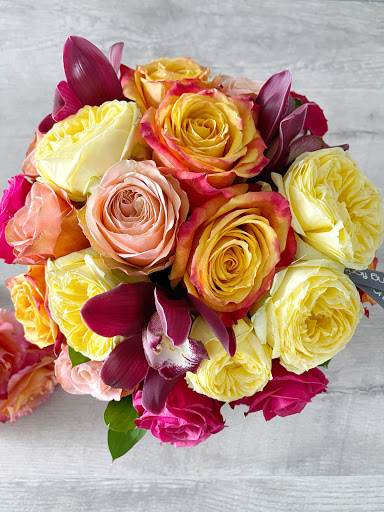 Florist «King florist of Austin», reviews and photos, 1806 W Koenig Ln, Austin, TX 78756, USA