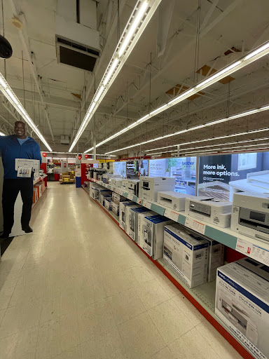 Staples image