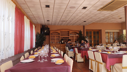 Restaurante Casa Aurelio - C. Arroyo, n°27, 45120 San Pablo de los Montes, Toledo, Spain