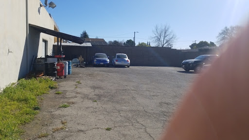 Oil Change Service «Vallejo German Car Clinic», reviews and photos, 614 Tuolumne St, Vallejo, CA 94590, USA