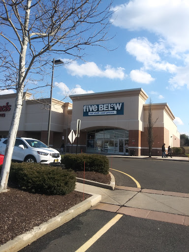 Variety Store «Five Below», reviews and photos, 300 Marketplace Blvd, Hamilton Township, NJ 08691, USA