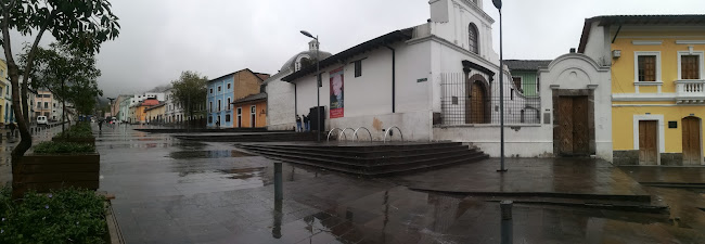 Sacos Gallardo - Quito