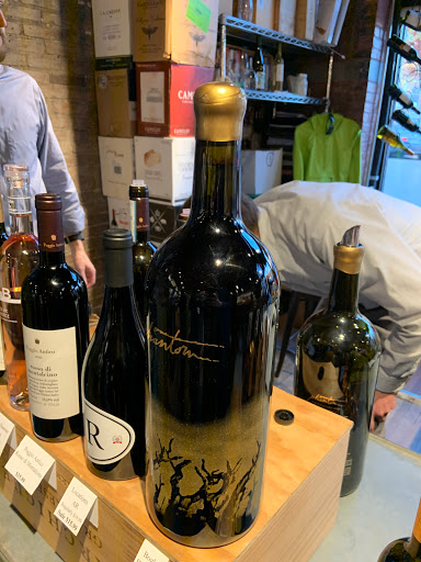 Wine Store «Burlington Wine Shop», reviews and photos, 133 St Paul St, Burlington, VT 05401, USA