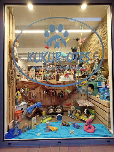 KUKUR-OTES - L'Escala