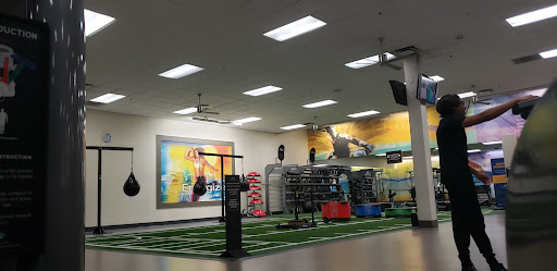 Gym «LA Fitness», reviews and photos, 28211 Newhall Ranch Rd, Valencia, CA 91355, USA