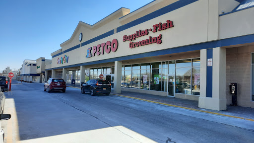 Petco Animal Supplies, 2255 East Ridge Road, Irondequoit, NY 14622, USA, 