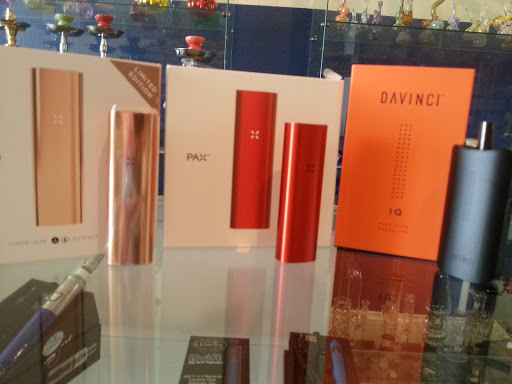 Tobacco Shop «Black Sheep Boutique», reviews and photos, 2011 Carabel Ave, Lakewood, OH 44107, USA