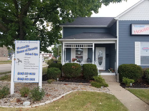 Hair Salon «Wentzville House of Beauty», reviews and photos, 1 E Koenig St, Wentzville, MO 63385, USA