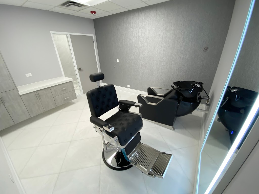 Posh Salon Suites 60803