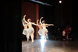 Ballet School Julie Duruisseau image
