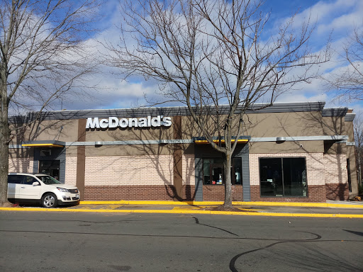 Shopping Mall «Fair City Mall», reviews and photos, 9650 Main Street, Fairfax, VA 22031, USA