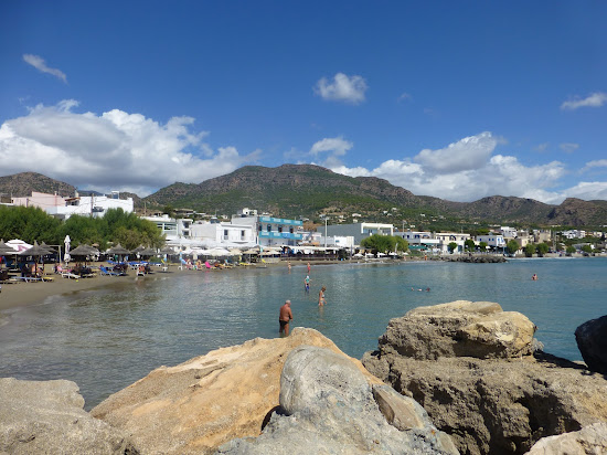 Makry-Gialos beach