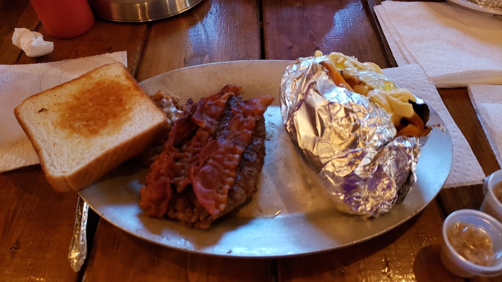 Saddlehorn Steakhouse and Grill 35546