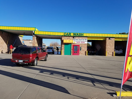 Squeaky Clean Car Wash en Liberal
