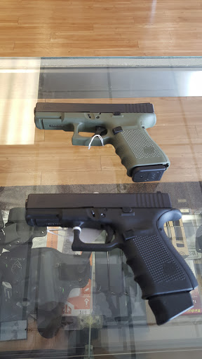 Gun Shop «Mauldin Arms», reviews and photos, 301 Murray Dr, Mauldin, SC 29662, USA