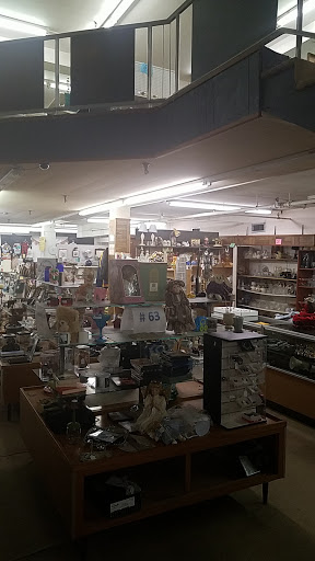 Flea Market «Treasure City Market LLC», reviews and photos, 121 S Washington St, DeRidder, LA 70634, USA