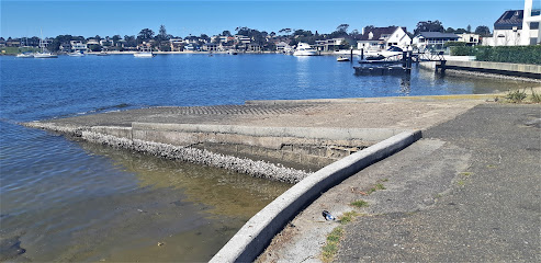 Holts Point Place Boat Ramp