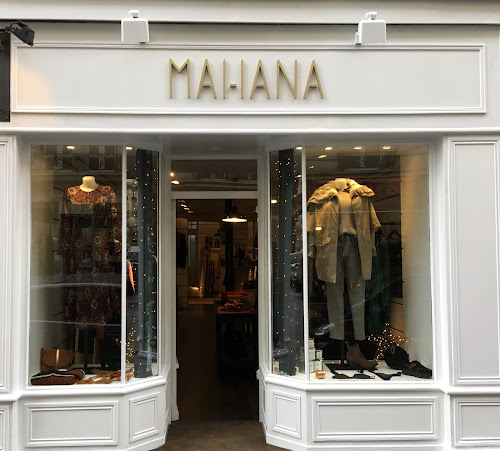 Magasin de vêtements pour femmes MAHANA Neuilly-sur-Seine