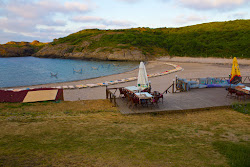 Sebastian beach II'in fotoğrafı küçük koy ile birlikte