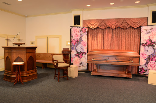 Funeral Home «Moore-Cortner Funeral Home», reviews and photos, 300 1st Ave NW, Winchester, TN 37398, USA