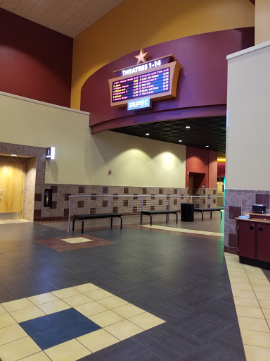 Movie Theater «Regal Cinemas Metropolitan 14», reviews and photos, 901 Little Texas Ln, Austin, TX 78745, USA