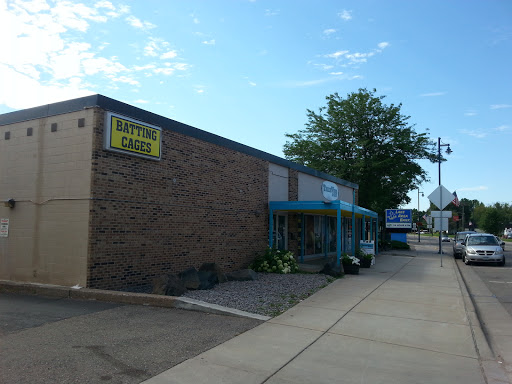 Sporting Goods Store «TradeWins Sports», reviews and photos, 79 Lake St S, Forest Lake, MN 55025, USA