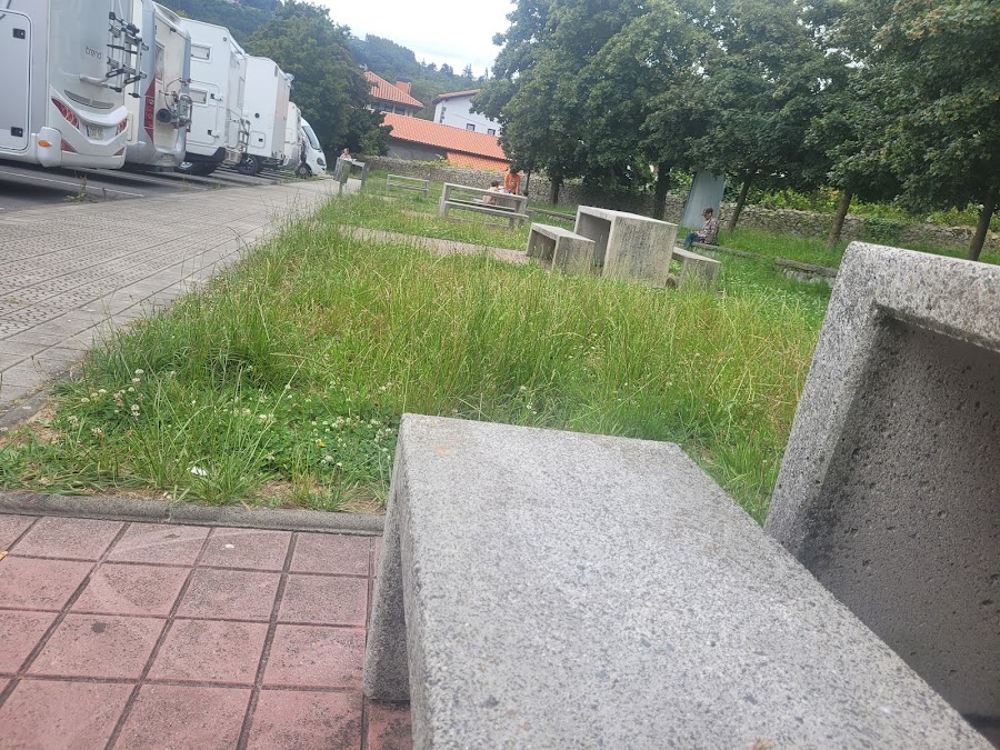 Parking P-1 Lekeitio. Aparcamiento para vehículos
