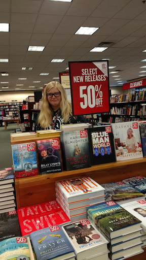 Book Store «Barnes & Noble», reviews and photos, 2720 Towne Dr, Beavercreek, OH 45431, USA